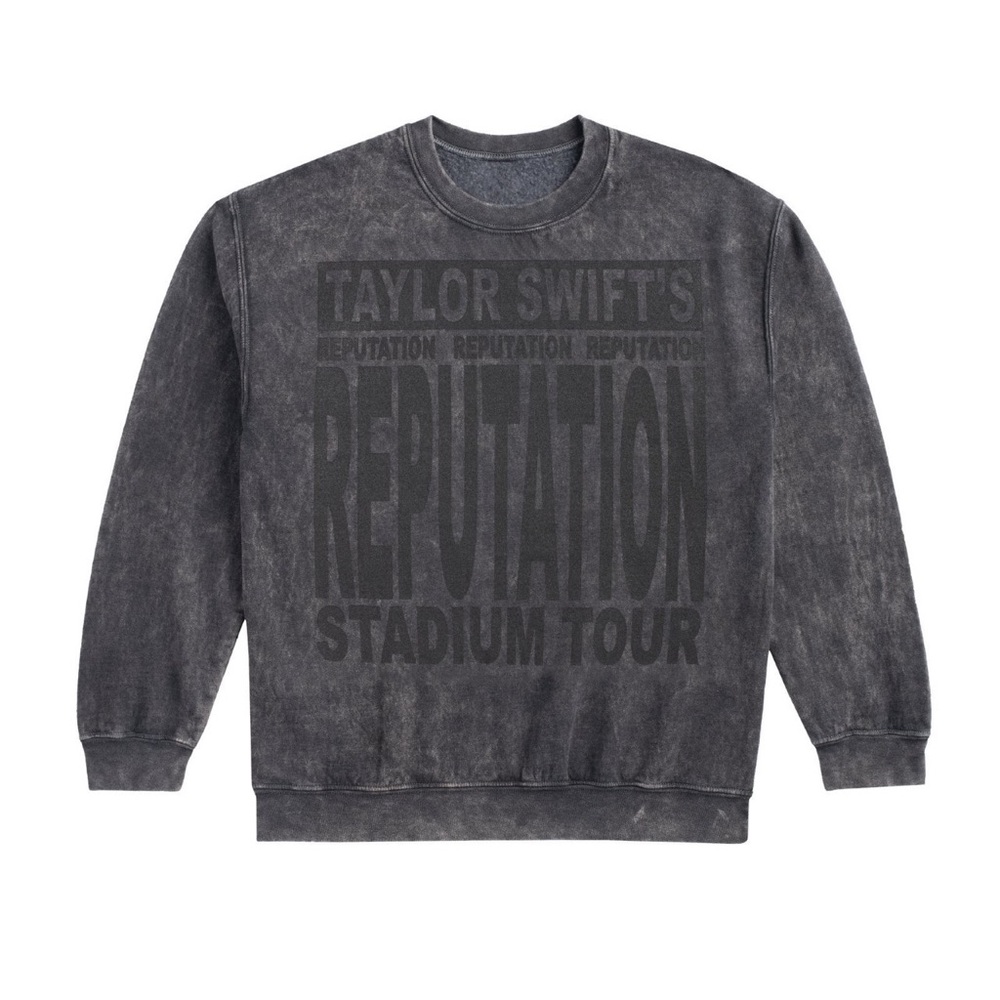 Taylor Swift reputation stadium tour sweatshirt